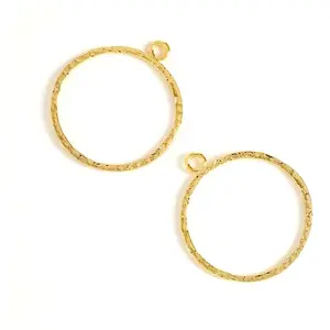 Perles Corner Pendentif Disque Texturé Doré à l'or fin 24K - 2 pcsVendu parscrapmalin