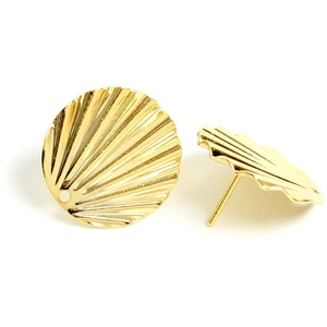 Perles Corner Clou d'oreille Ondulé Doré à l'or fin 24K - 2 pcsVendu parscrapmalin