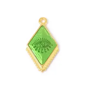 Perles Corner Pendentif Losange  il Émaillé Vert Doré à l'or fin 24KVendu parscrapmalin