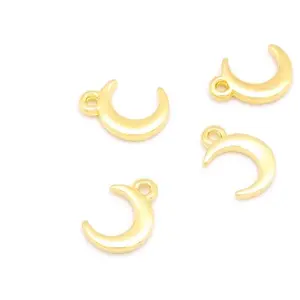 Perles Corner Pendentif Lune Doré à l'or fin 24K - 4 pcsVendu parscrapmalin