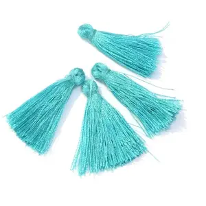 Perles Corner Pompon Gland 30 mm 6 pcs TurquoiseVendu parscrapmalin