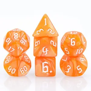 Comparateur de prix : Epic forge Lot de 7 dés multiformat 16mm- Orange Nacré
