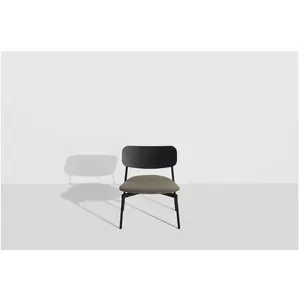 Comparateur de prix : Fauteuil lounge en hêtre noir tapissée 71 cm Fromme - Petite Friture