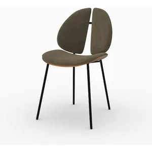 Chaise en velours kaki et bois de noyer-Coccinelle pas cher