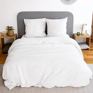 Parure housse de couette en polyester blanc 260x240 cm pas cher