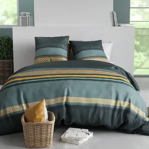 Baton Rouge - Parure Housse de Couette Astral multicolore 260x240 cm pas cher