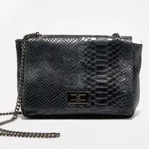 1987 by Abaco - Sac bandoulière en Cuir Tatou noir - 21x15x6 cm OS pas cher