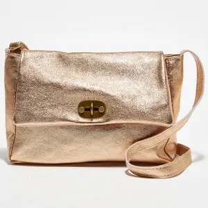 1987 by Abaco - Sac bandoulière en Cuir Ana Metallique rose metallique - 21x29.5x8.5 cm OS