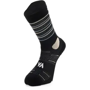 Comparateur de prix : Chaussettes Vertical Kyrgyz Noir 36/38 421030201