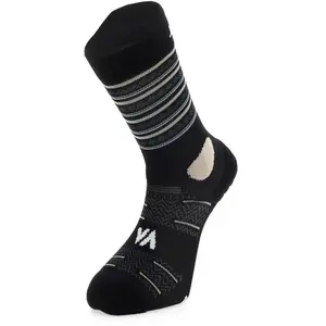 Comparateur de prix : Chaussettes Vertical Kyrgyz Noir 42/44 421030203