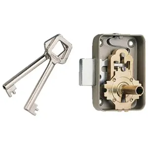 Comparateur de prix : Vachette Serrure sureté à 3 gorges 224 sur plaque 50/25 gauche - - 11551000