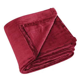 Linder Plaid - HOME MAISON - Rouge - 130 x 180 cm - Polaire - Élégance Chic