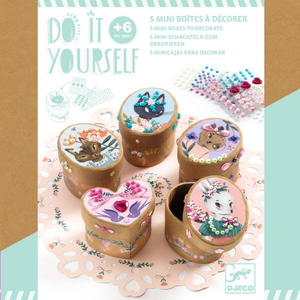 Comparateur de prix : Jeu créatif Djeco Le coffret de boîte à décorer Adorables