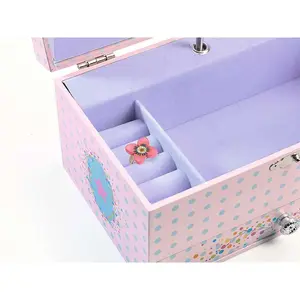 Comparateur de prix : Boite à bijoux musicale enfant Ballerine - Djeco