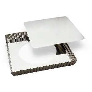 Comparateur de prix : Gobel 126810 Moule à Tarte Cannelé Carré Fond Mobile Fer Blanc 23 cm