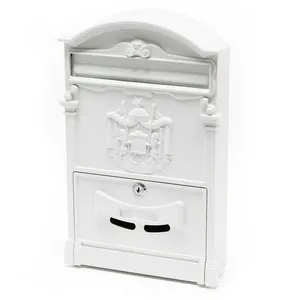 Comparateur de prix : HELLOSHOP26 Boite aux lettres design antique blanc boite postale murale courrier