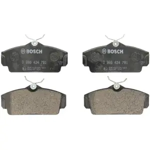 Jeu de 4 plaquettes de frein BOSCH 0 986 424 781 - Réf. 0986424781 pas cher