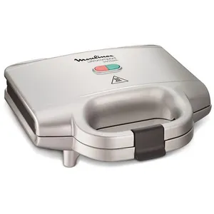 Comparateur de prix : Moulinex Ultracompact SM156140 - Croque-monsieur - 700 Watt - argent