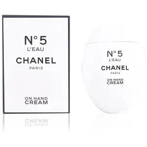 CHANEL Nº 5 L’EAU on hand cream 50 ml pas cher