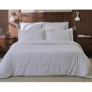 Housse de couette 260x240 cm 100% satin de coton amboise pas cher