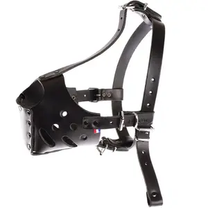 MARTIN Muselière American Staff Terrier - Cuir - Noir - Taille 2 pas cher