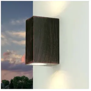 Comparateur de prix : Applique d'extérieur carrée Up & Down AALBORG - Light Expériences Chen...