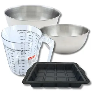 Comparateur de prix : Set pâtisserie avec moule en forme de tablette de chocolat, 2 bols à m...