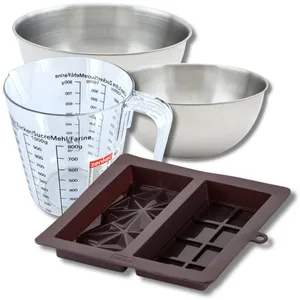 Comparateur de prix : Set pâtisserie avec double moule à chocolat de Dubaï, 2 bols à mixer, ...