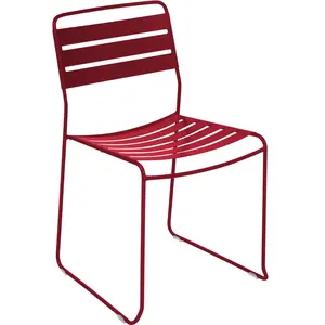 Fermob - Chaise empilable Surprising - Rouge - Acier - Designer Harald... pas cher