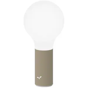 Fermob Aplô outdoor lamp + GRATIS OPHANGRIEM - Ø11.5x24.5 cm - Muscade... pas cher