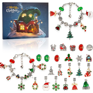 LILYPOP ensemble de 24 pièces - Calendrier de l'Avent de Noël avec bra... pas cher