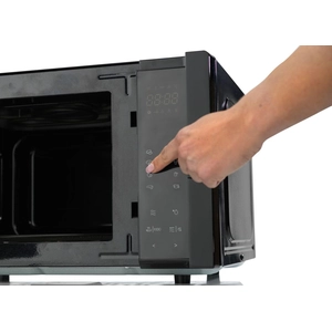 Microondes Hisense H25MOBS4HGI 25 Litres 850W avec Grill et Écran LED pas cher