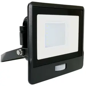 V-TAC Floodlight LED 30W 6500K 2340lm BlackVendu parkaufland