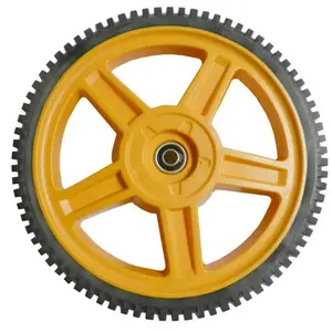 Husqvarna Roue arrière tondeuse Mc Culloch M51 / M53 / M56 pas cher