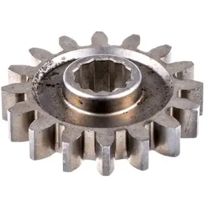 Mc Culloch Pignon de carter de boitier transmission inverseur Husqvarna 587934801 - 587 93 48-01 pas cher