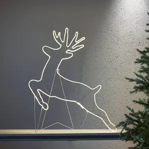 STAR TRADING Figurine LED Tapesil renne pour le mur et le solVendu parluminaire