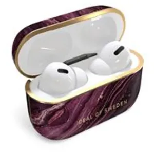 iDeal of Sweden Coque pour AirPods Pro Golden Plum Marble Attrayante Noir / Rouge pas cher