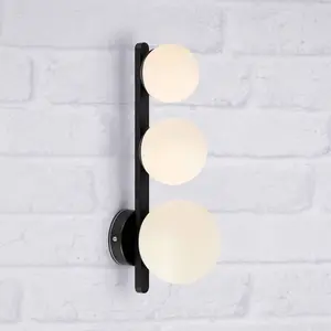 Markslöjd Applique murale pour salle de bain Puro noire à 3 lampes verre pas cher