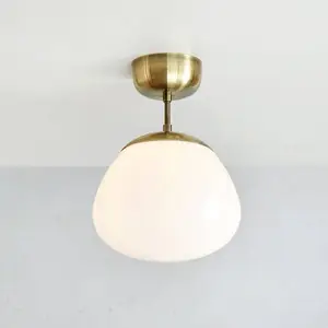 Comparateur de prix : Markslöjd Plafonnier Rise, laiton antique, verre, Ø 25 cm