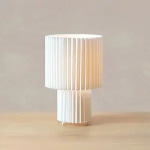 Markslöjd Lampe à poser Catis, blanc, 32 cm de haut, textile, E27 pas cher