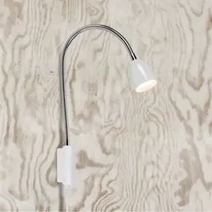 Comparateur de prix : Markslöjd Applique LED Tulip avec câble et prise, blanche