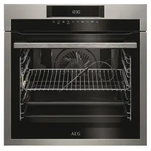 AEG - Four pyrolyse Bpe742320m 71 litres acier inoxydable encastrable pas cher
