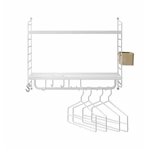 Etagère d'entrée en métal blanche String Hallway - String furnitureVendu parmade-in-design