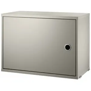 Caisson en bois beige avec porte battante - String furnitureVendu parmade-in-design