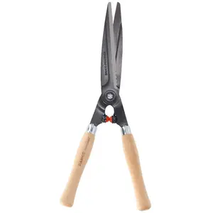 Comparateur de prix : Bahco cisaille à haies traditionnelle avec lames droites p57-25-f 402613
