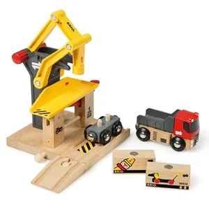 Comparateur de prix : BRIO® WORLD Grue de chargement de marchandises pour circuit de train bois 33280