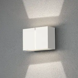Comparateur de prix : Konstsmide Applique d'extérieur LED Pavia, blanche