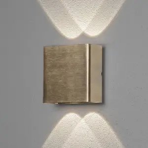 Comparateur de prix : Konstsmide Applique d'extérieur LED Chieri 4 lampes, laiton