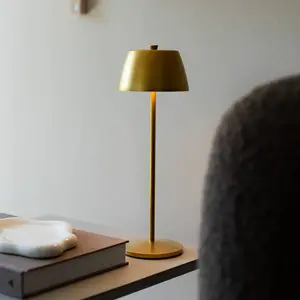 Konstsmide Lampe à poser LED rechargeable Eze, or mat, 32 cm, IP54, US... pas cher