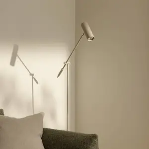 Globen Lighting lampe sur pied Hubble Read, beige, métalVendu parluminaire